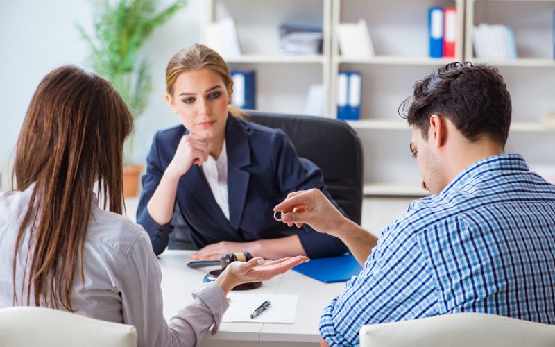 Family Court Lawyers - Alpha Advocates & Legal Consultants