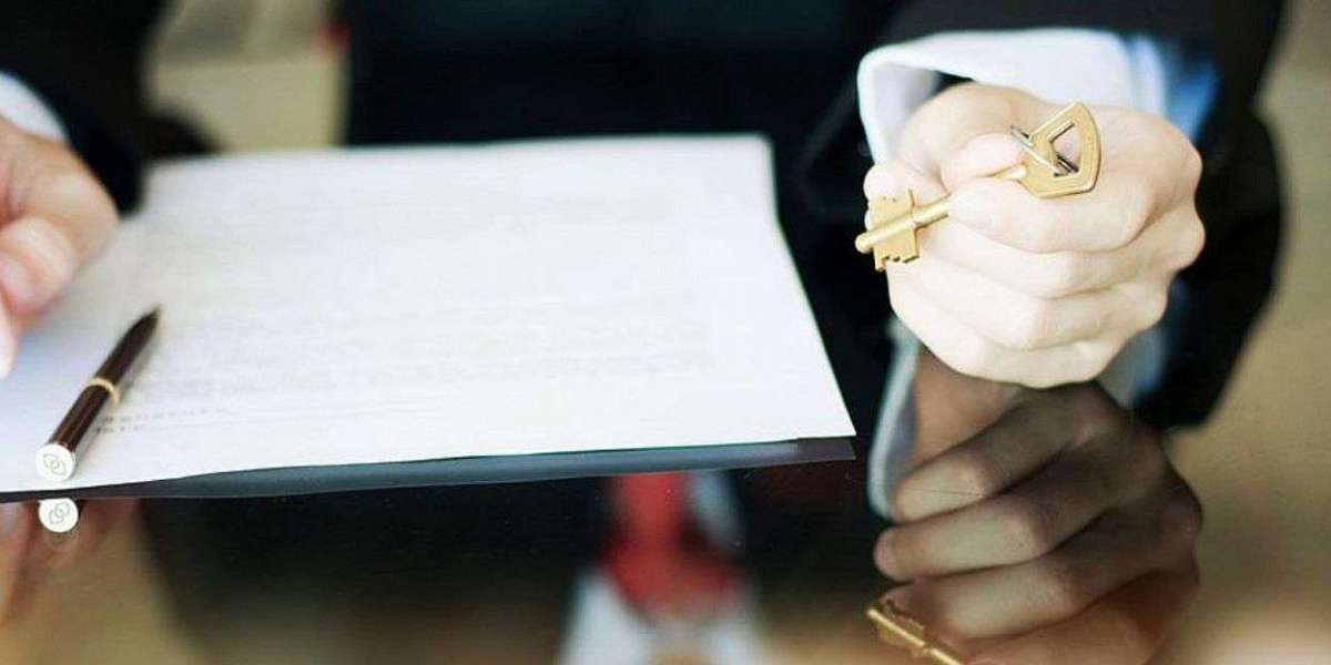 The Role of Conveyancing Services Dubai in Off-Plan Property Purchases