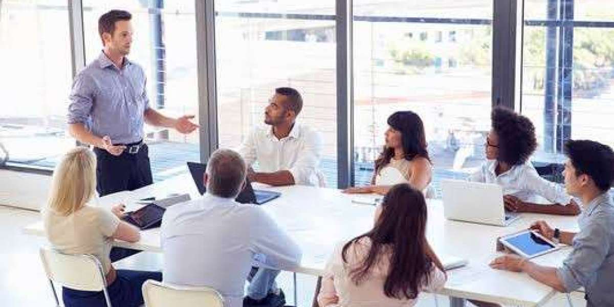 Unlock leadership success with Fully Bossed soft skills training and career academy.