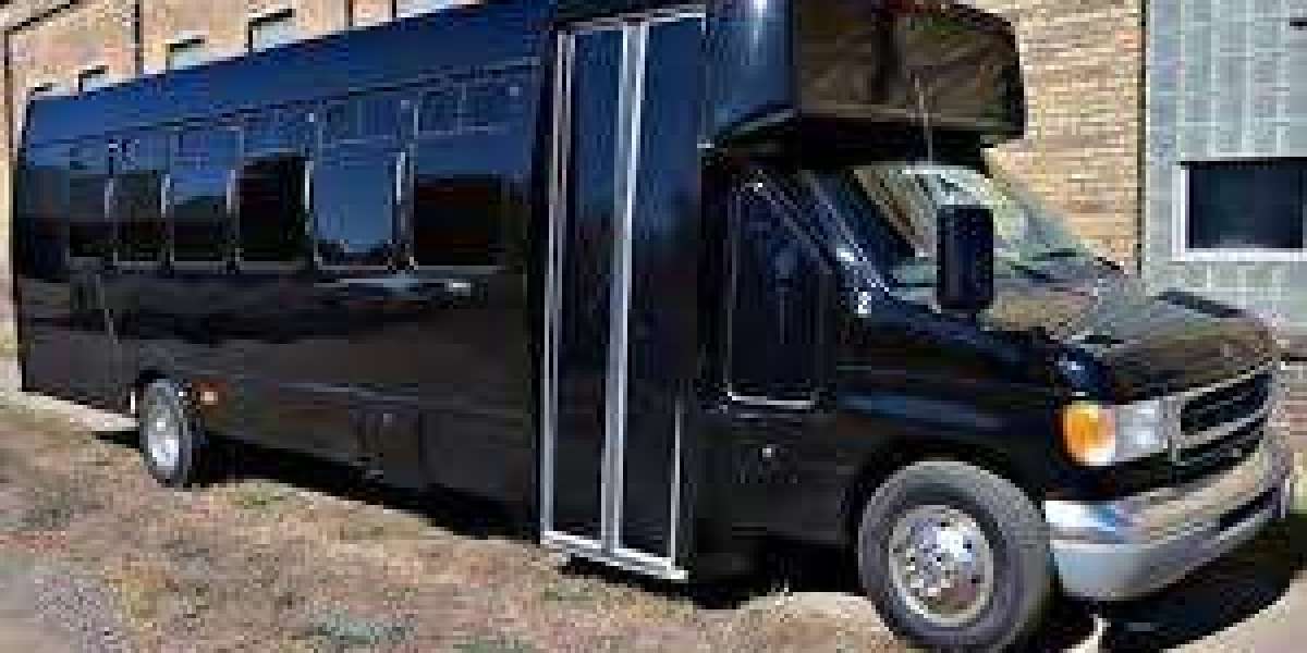 Aspen Limousine Service: Elevate the Experience with Party Bus Rentals in Bloomington and Minnesota