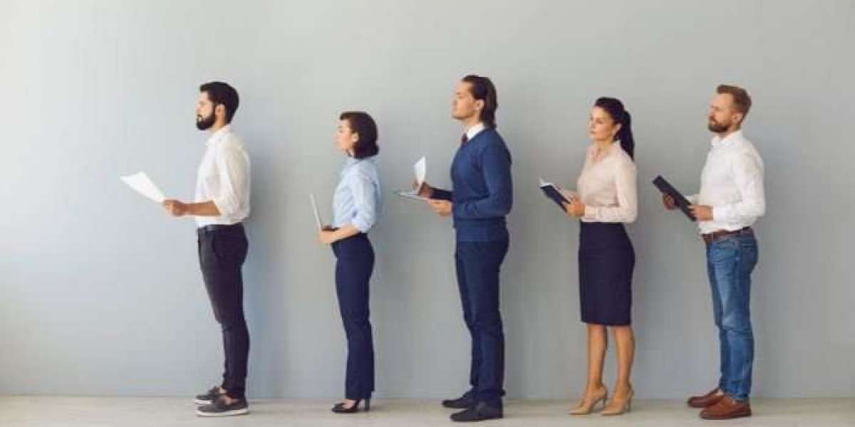 How to Find Companies Hiring in the UAE Today