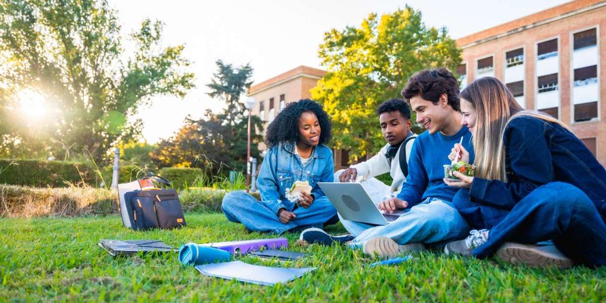 Best UCLan Preston Accommodation Guide for Students: Affordable, Modern & Close to Campus