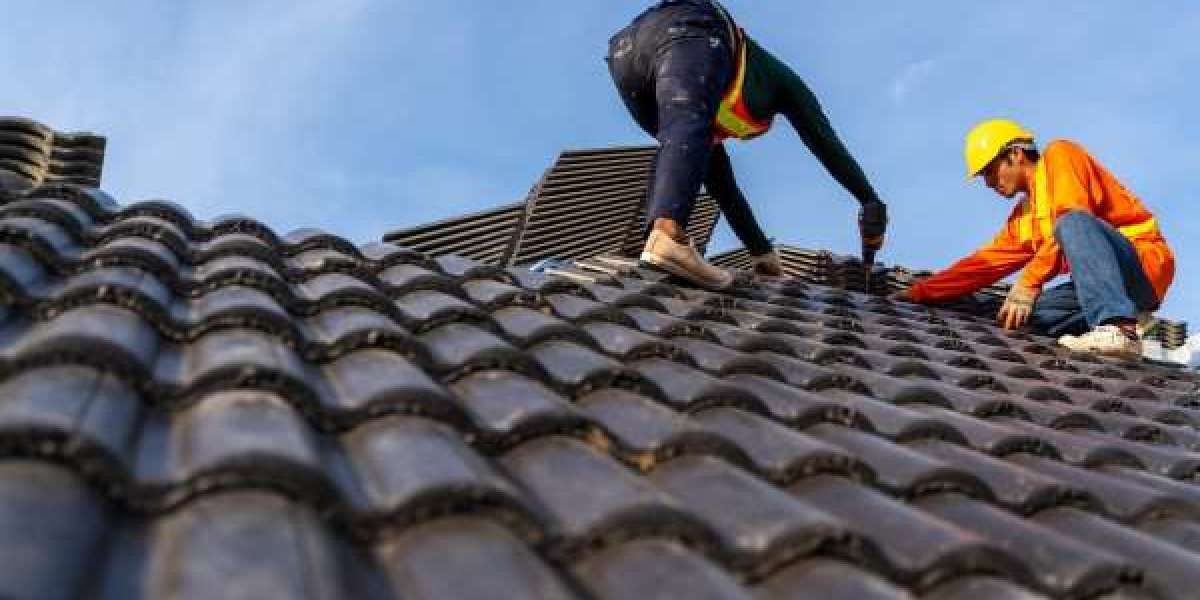 Top Roofing Contractor in Harrisburg for Durable and Lasting Roofs