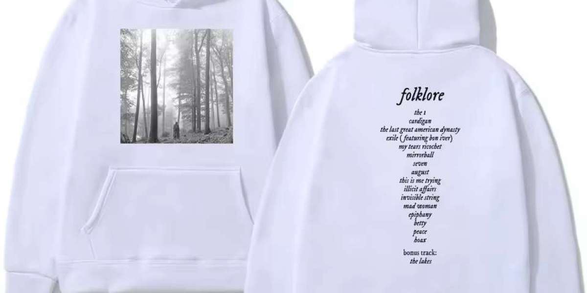 Taylor Swift 1989 Hoodie: Nostalgic Style & Symbol of the Eras Tour Revival