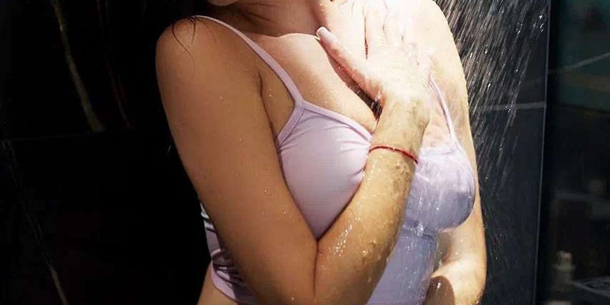 Looking for independent escorts or call girls in Deira for intimate encounters?