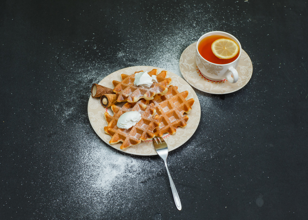 Waffle Kiosk vs Café Franchise Comparison