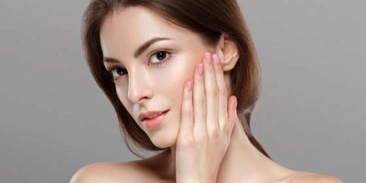 Why Celebrities Swear by Glutathione Injections for Anti-Aging and Detoxification