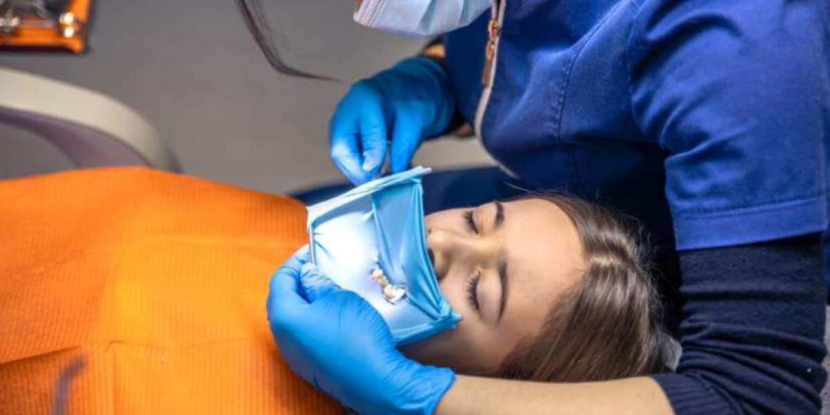 Tooth Extraction in West Delhi – Safe, Painless, and Professional Care at Dentohub