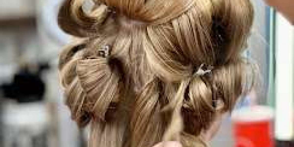 Hairdresser Dee Why - Dealis Hair Boutique