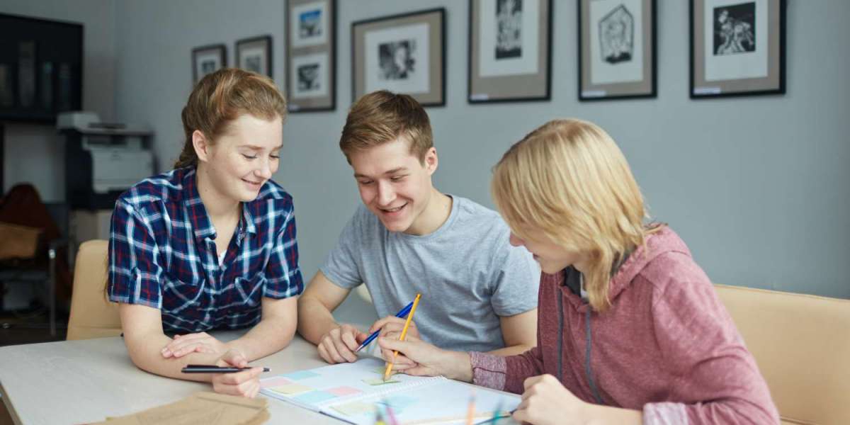 Why IGCSE Homeschooling Is Becoming a Smarter Choice for Modern Families