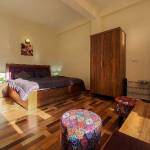 Alooma House