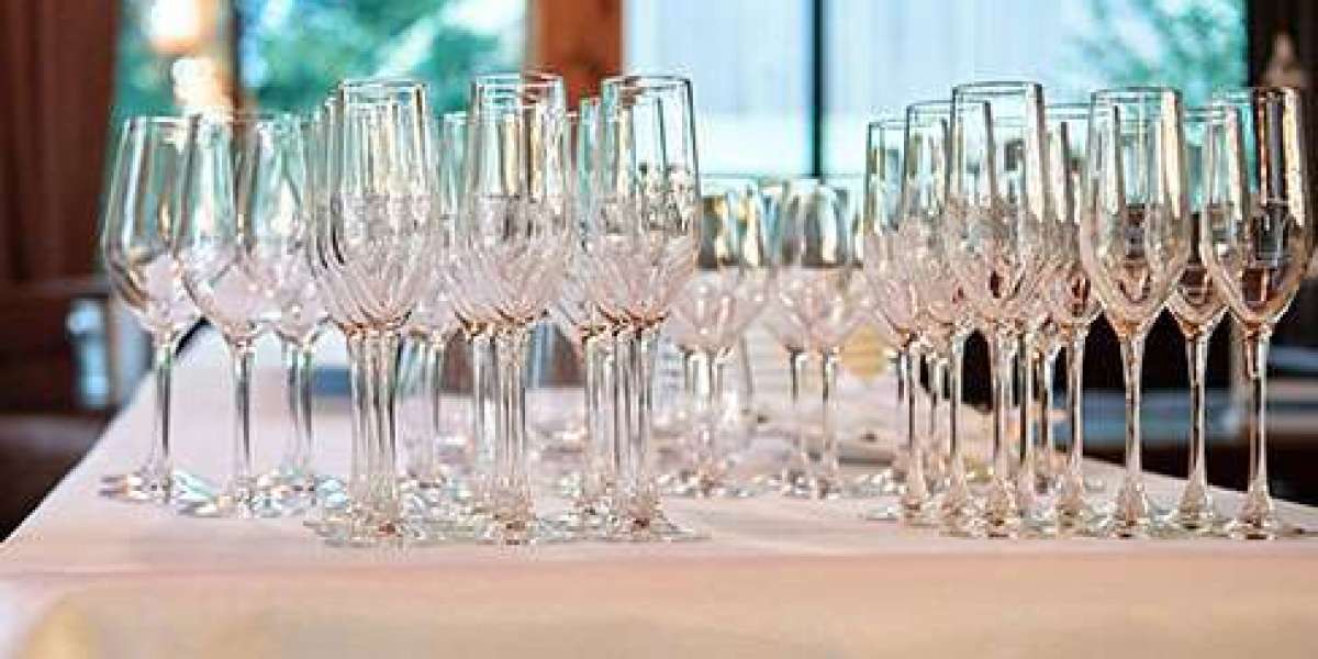 Premium Glassware for Rent – Elevate Every Event with Style and Elegance
