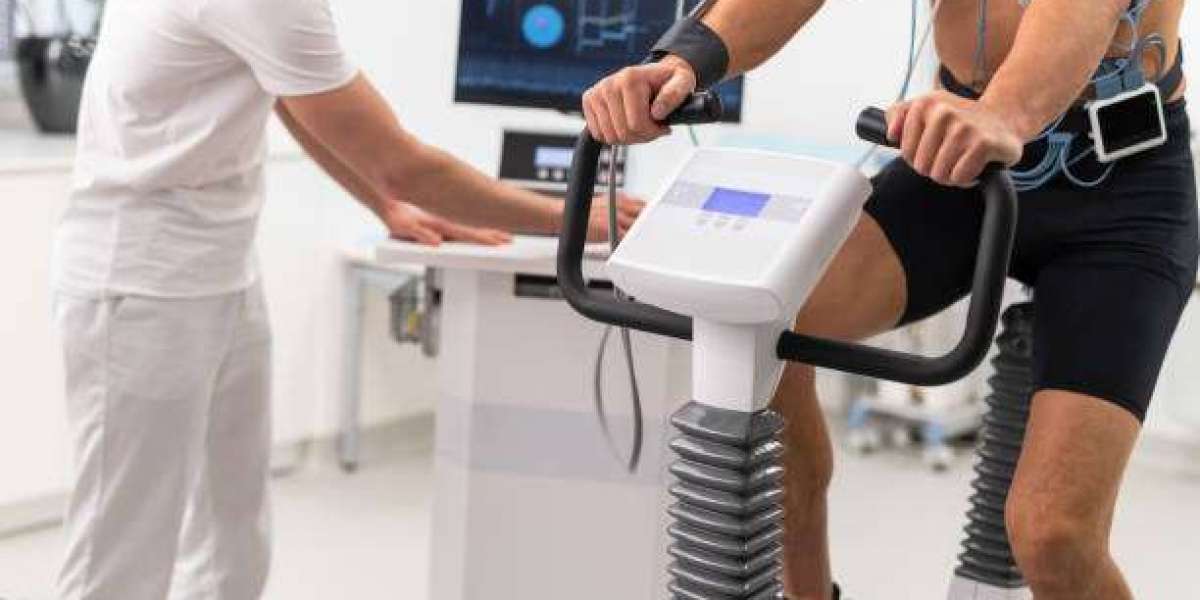 The Role of Rehabilitation in Athletic Performance