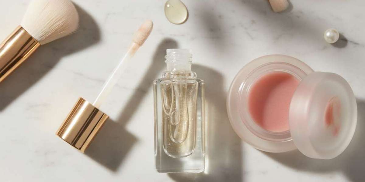 The Secret to Soft, Glossy Lips: Why Lip Oils and Tinted Lip Balms Are a Must-Have