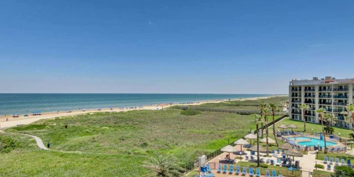 Find Serenity and Space Where Ocean Waves Meet Quiet Moments