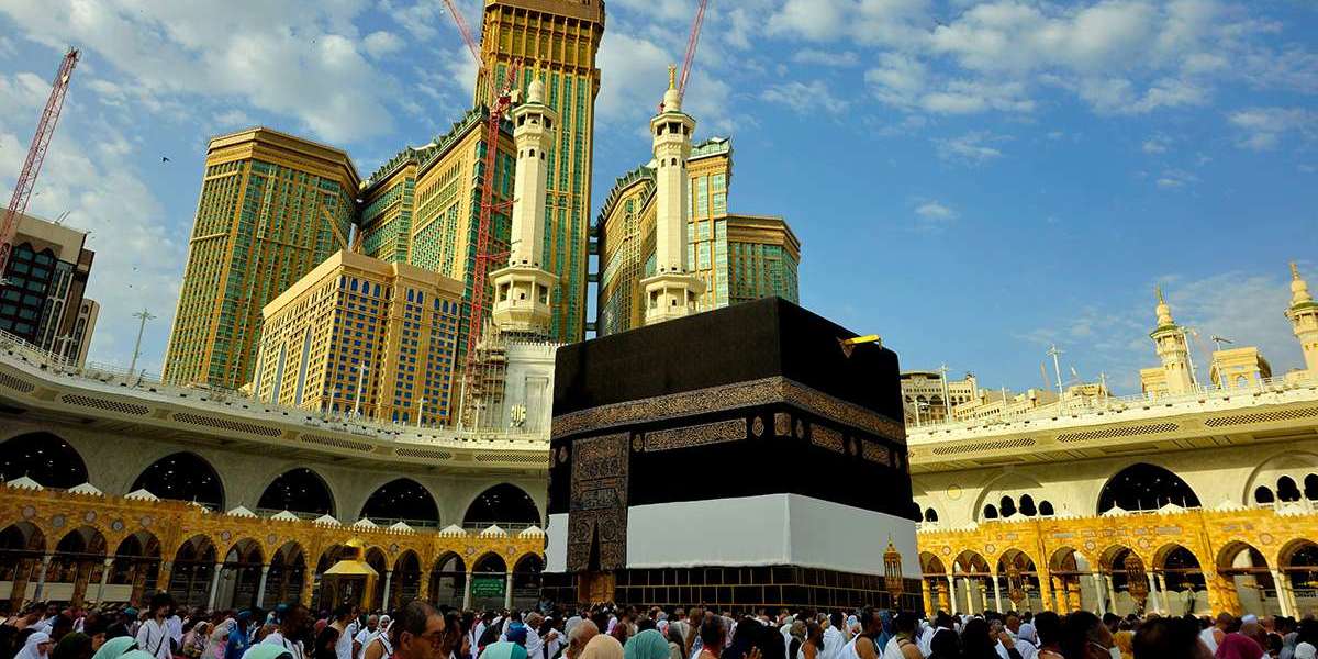 Women Umrah Packages for Mothers, Daughters & Sisters