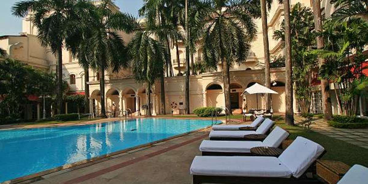Luxury Travel in India: Top 7 Exclusive Resorts and Palaces