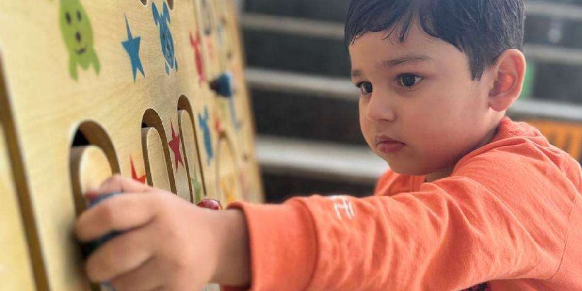 Effective Early Learning Tips for Toddlers: Parent Guide – Max Kids Dwarka