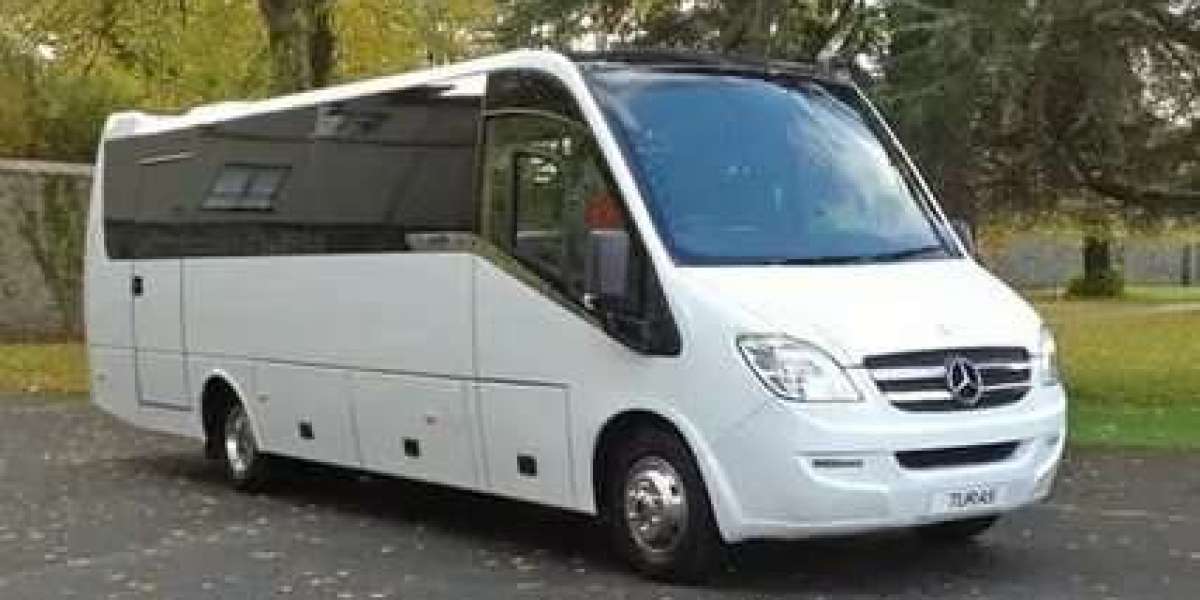 VIP Party Bus is the Only Way to Travel for Your Next Big Event