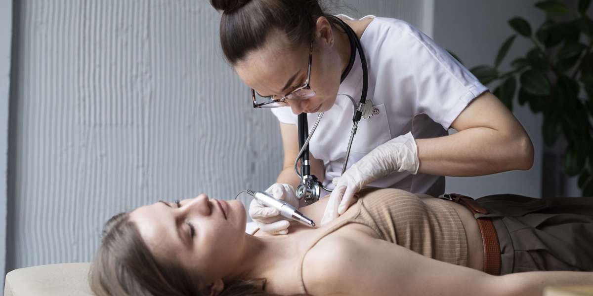 How Lasers Help in Removing Unwanted Tattoos?