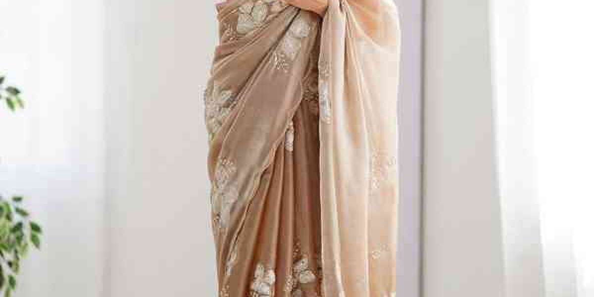 Deluxe Escort jaipur for Those Seeking Discreet and Upscale Companionship