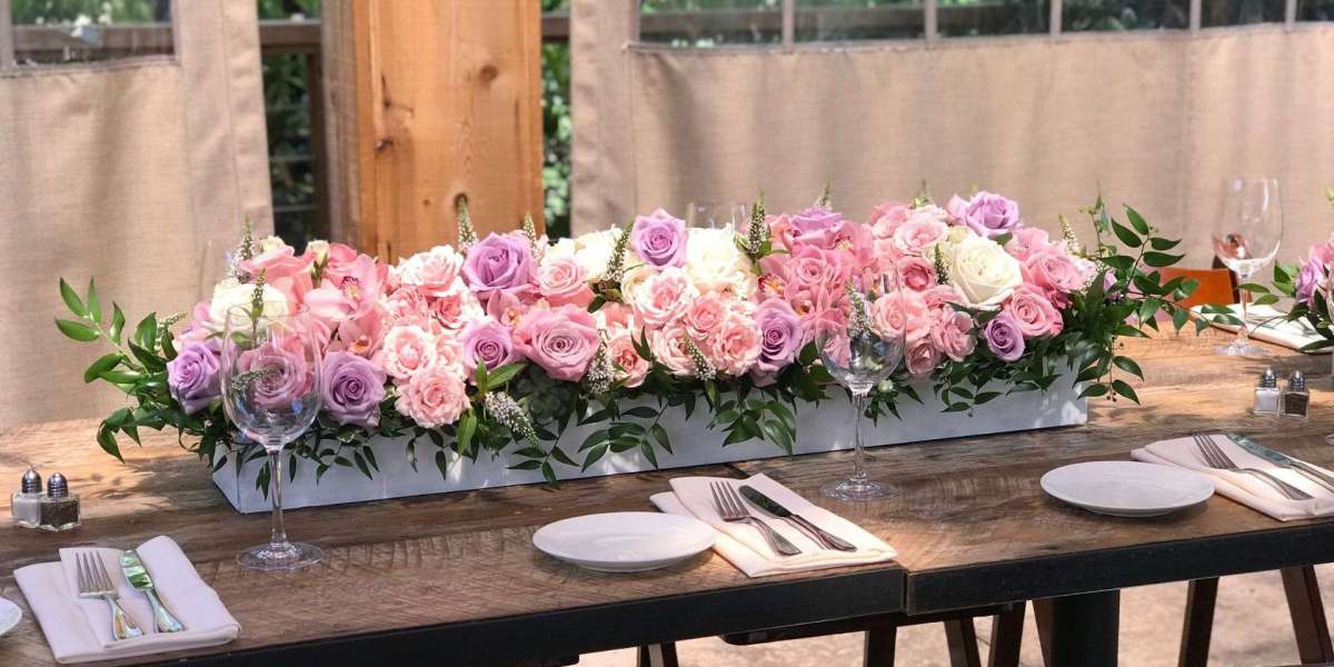 Anniversary flowers Irvine: Celebrate Love with Timeless Blooms