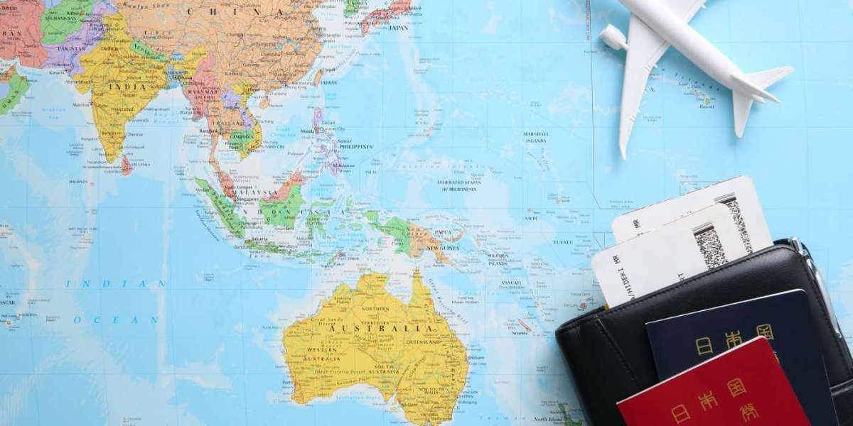 Best Travel Guide Books for Every Destination and Budget in 2025