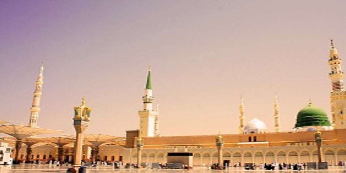 Your Complete Guide to Umrah from the USA: A Blessed Journey with Salah Travels