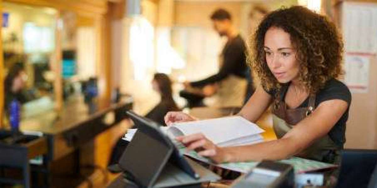 Why You Need a Professional Tax Accountant in the USA, Not Just a Seasonal Prep Firm.