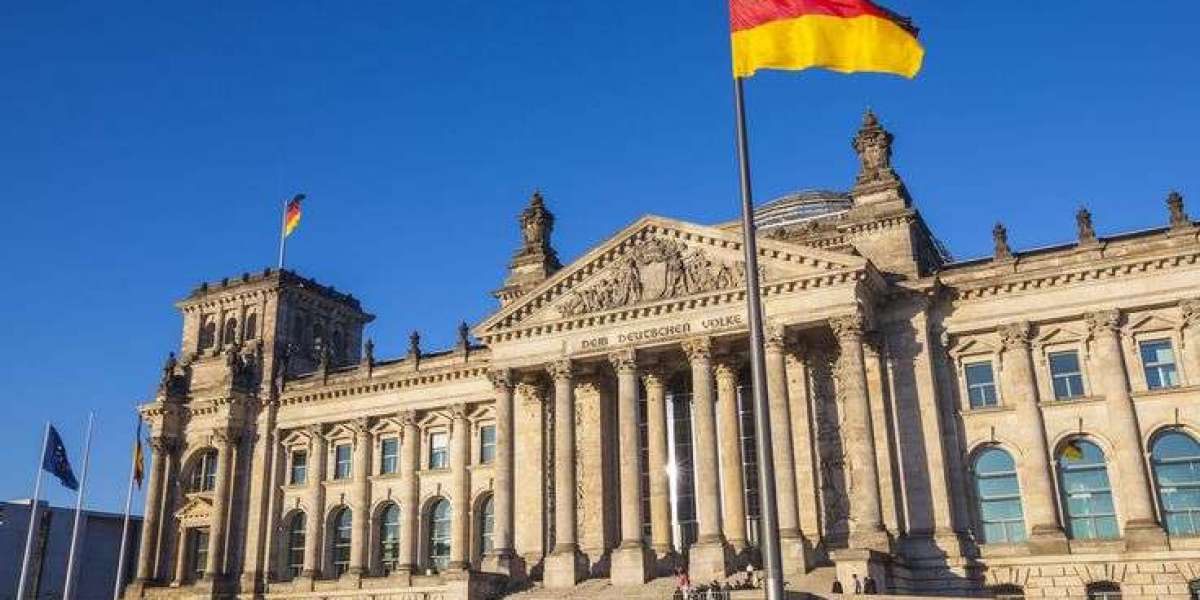 How a German Education Consultant in Noida Simplifies the APS Certificate Process