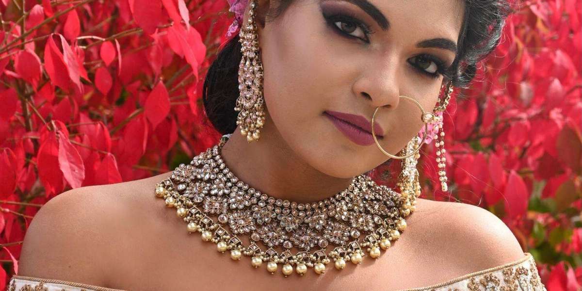 Key Differences and How to Pick the Right Look for Your Wedding Day