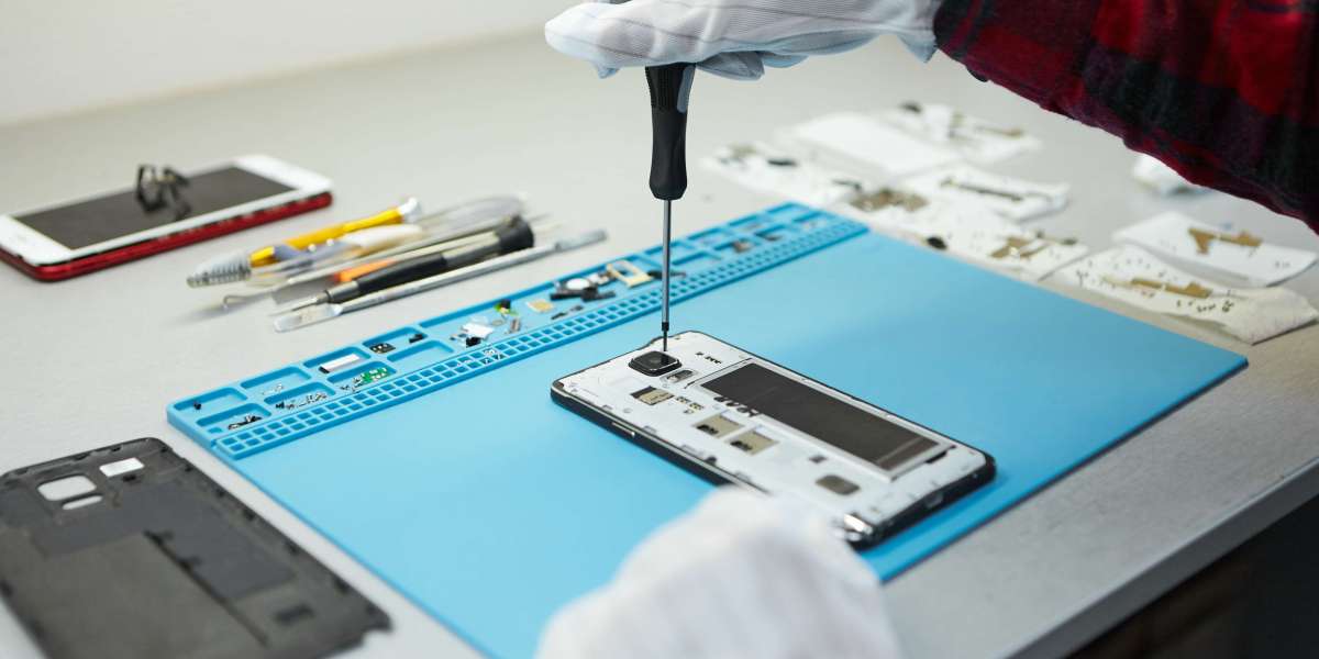 Tech Surgeon: Auckland's Trusted Experts for Fast & Reliable Phone Repairs