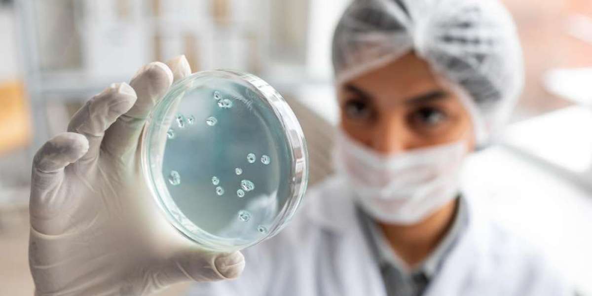 Azithromycin: antibiotic to treat bacterial infections