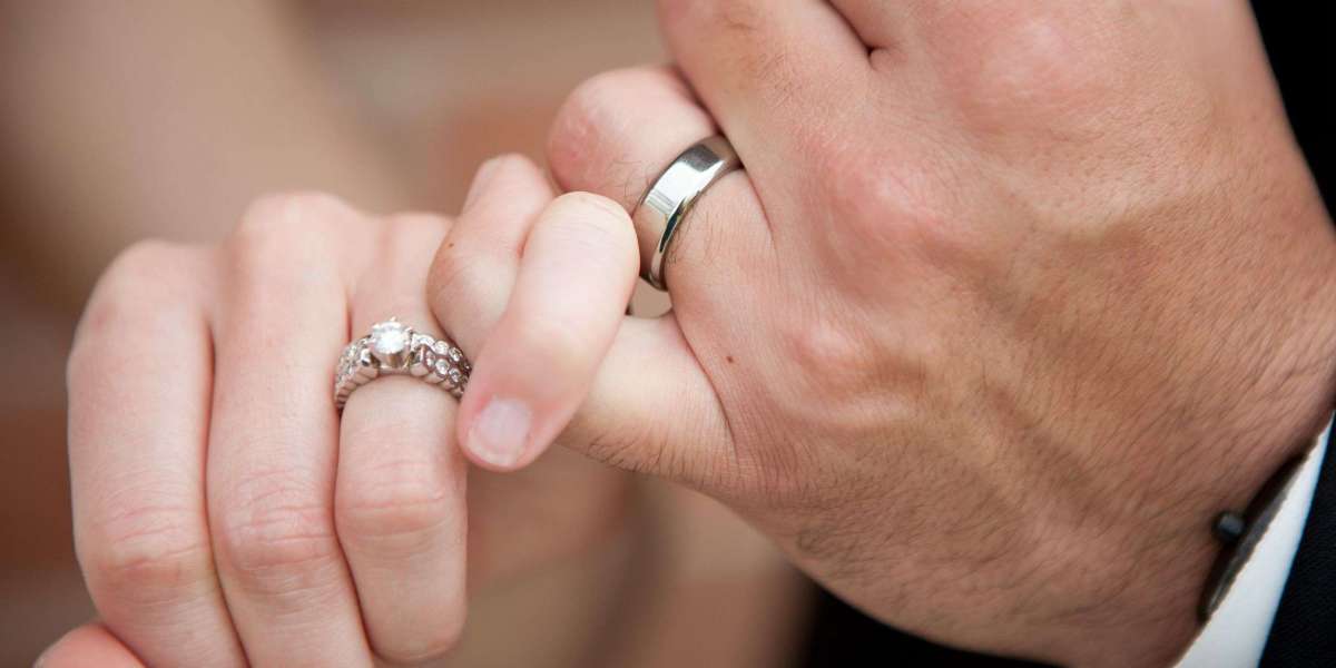 Modern Strength and Timeless Style: Why Men Are Choosing Platinum for Their Signature Rings