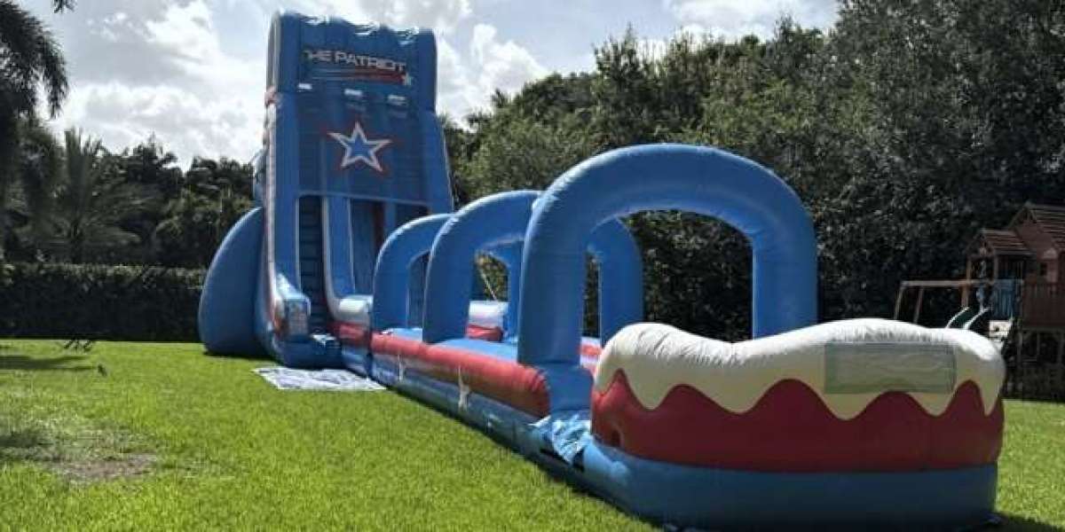 Water Play Activities That Delight Kids and Adults