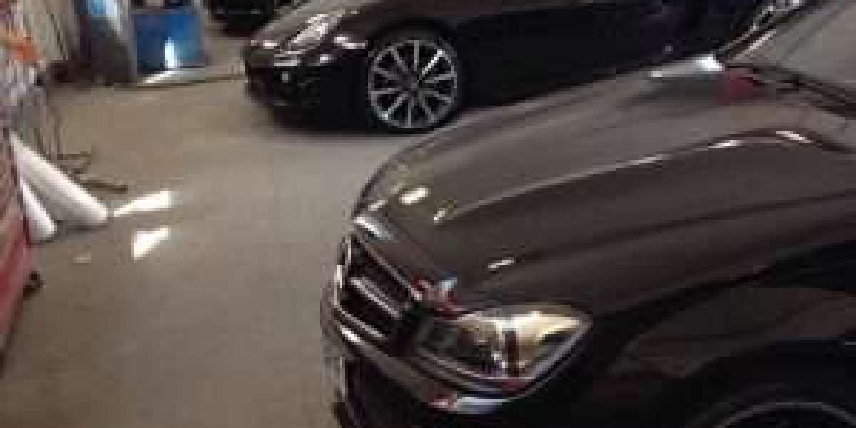Dent Repair Holtspur – Professional & Affordable Car Dent Removal