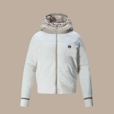 Golf Jackets for Women Profile Picture