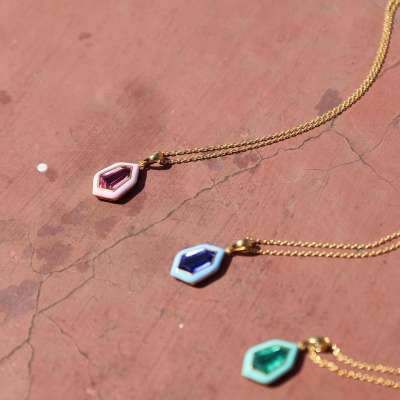 Hexa Gemstone Pendant Profile Picture
