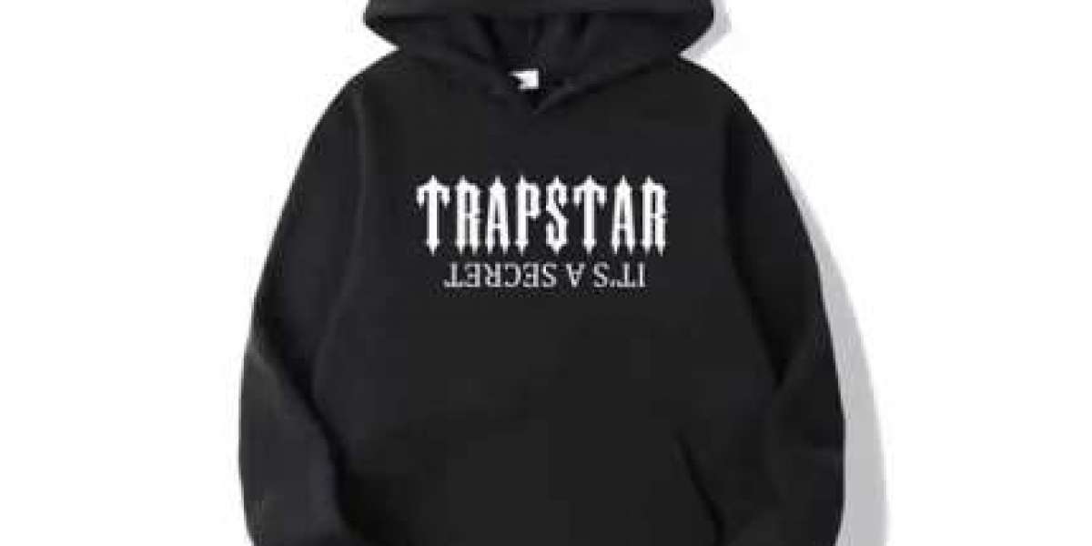 Trapstar ajankohtainen katumuodin tyyli Suomessa