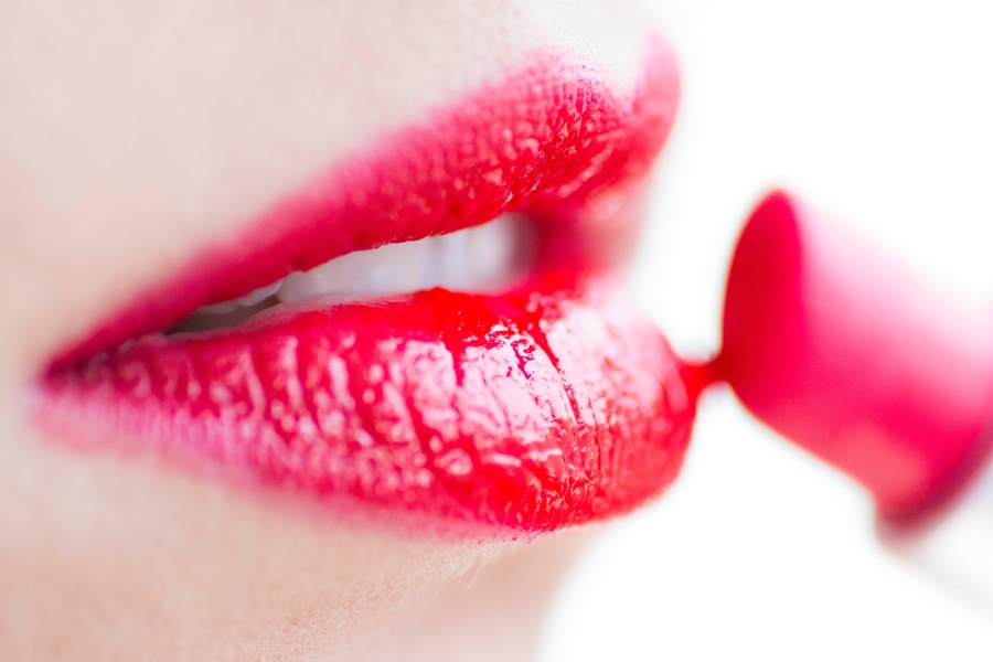 Get to Know How to Make Lips Pink Naturally - Beautician Online