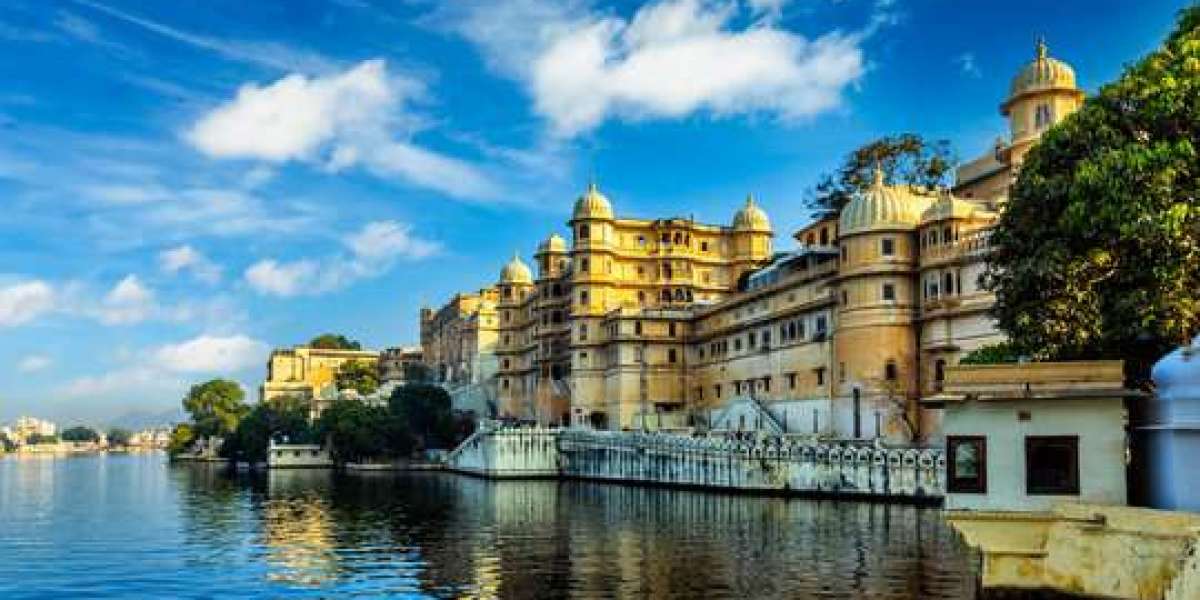Taxi from Jaipur to Udaipur