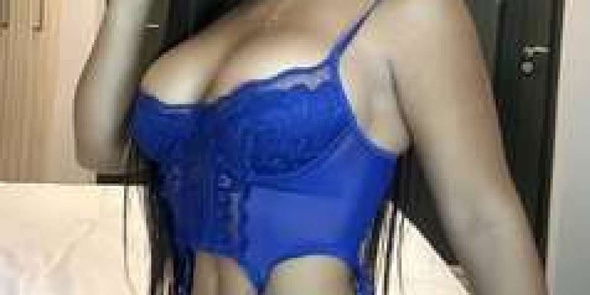 Call Girls in Karachi	03284111461