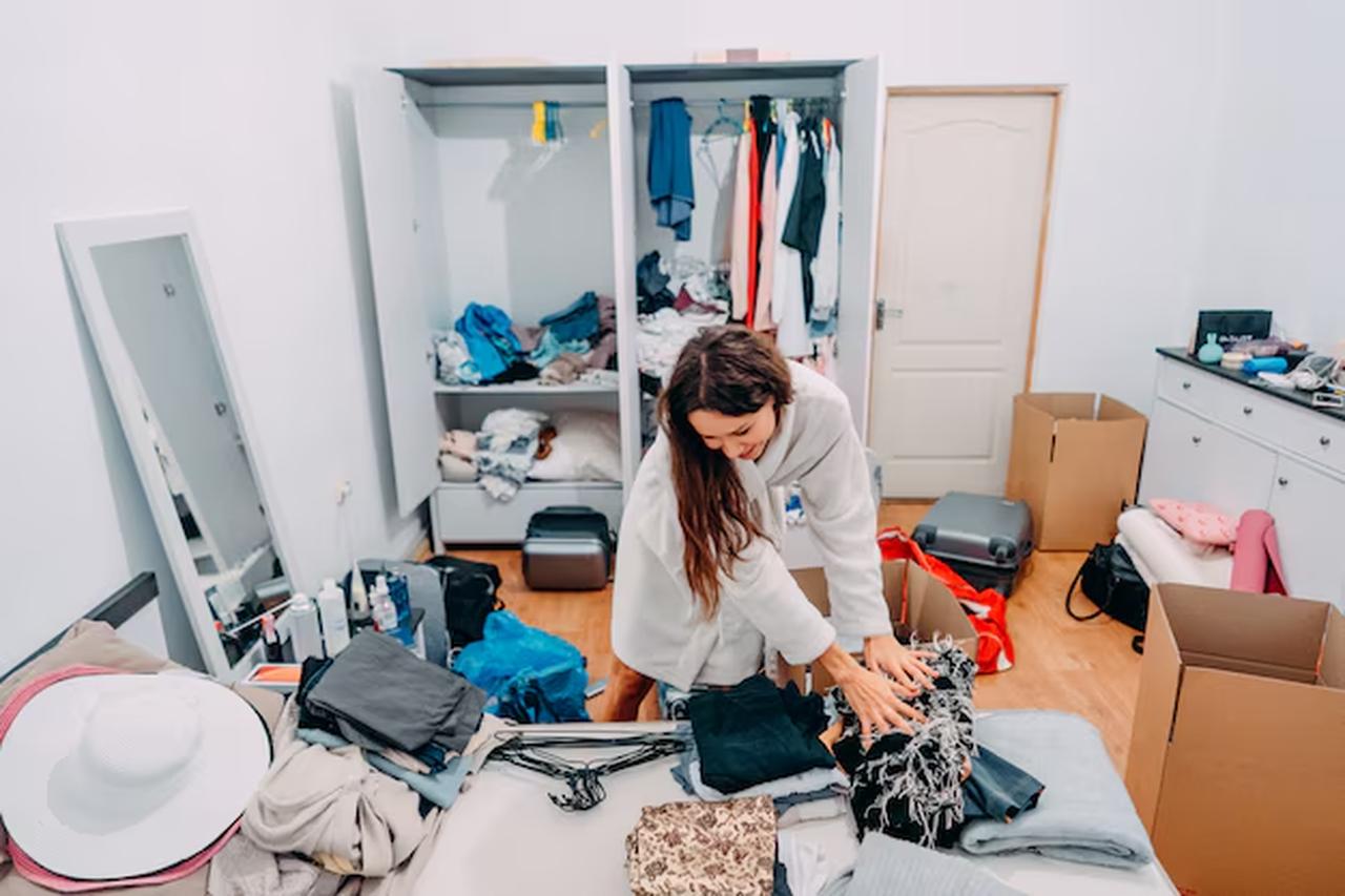 When Your Closet Stops Working, Life Gets Messy | Articles | mrhandymanofnewtown | Gan Jing World - Technology for Humanity | Video & Movie Streaming