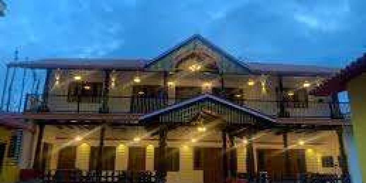 Dog-Friendly vs Cat-Friendly Resorts in Sakleshpur