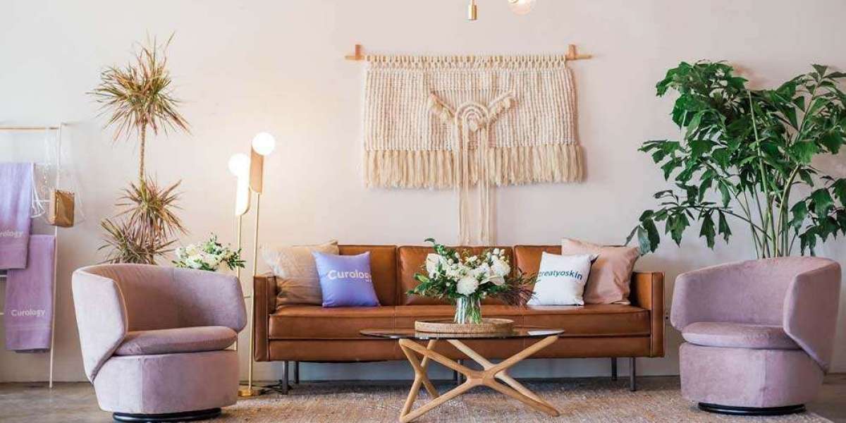 How Curtains and Upholstery Are Transforming Interiors in Abu Dhabi?