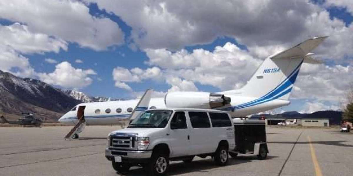 Best Limo Service In Vancouver with Punctual Chauffeurs