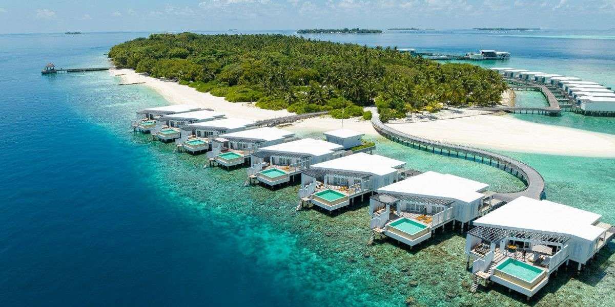 Maldives Vacation Packages with Flights & Resorts Included