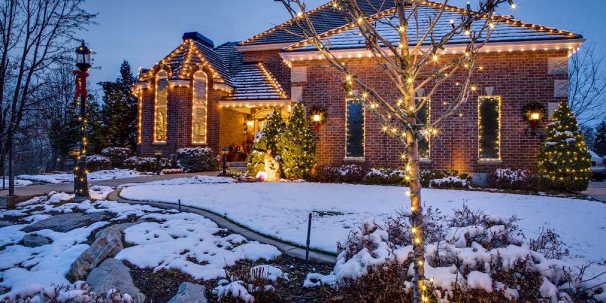 Illuminate the Season: Professional Christmas Light Installation in Fairfax for a Brighter Holiday