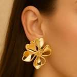 Stud earrings for women