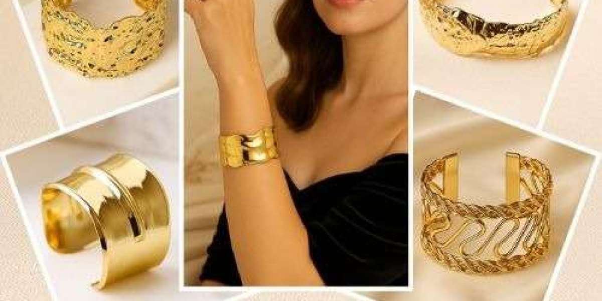 The Glamsutra: Bringing Modern Jewelry to Everyday Fashion